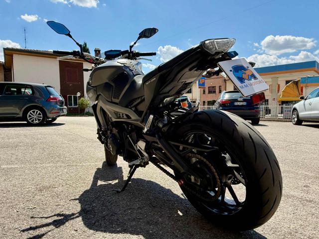 YAMAHA MT-09 ABS