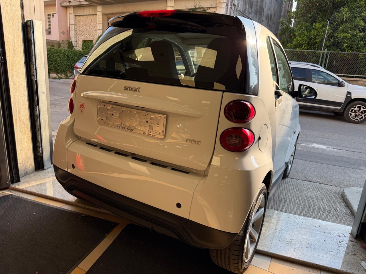 Smart ForTwo 1000 45 kW MHD coupé pure