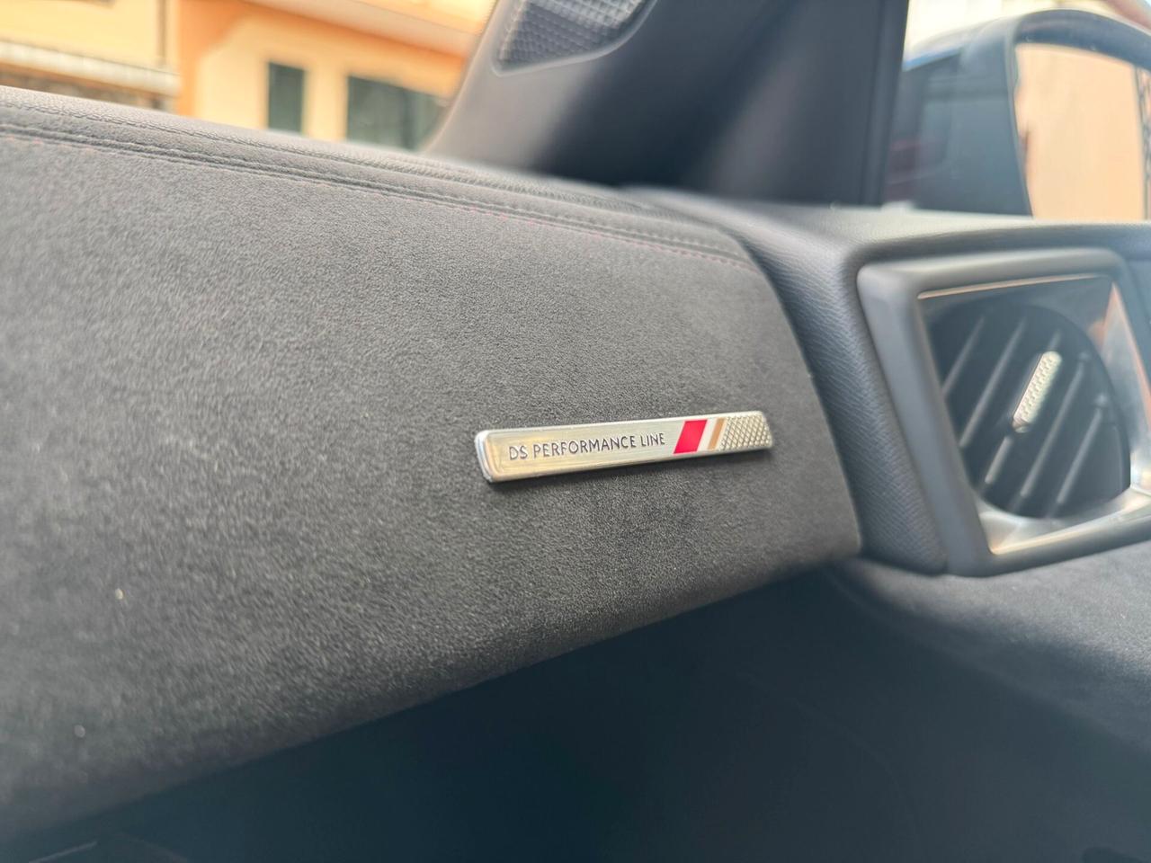 Ds DS3 3 Crossback PureTech 130 aut. Performance Line