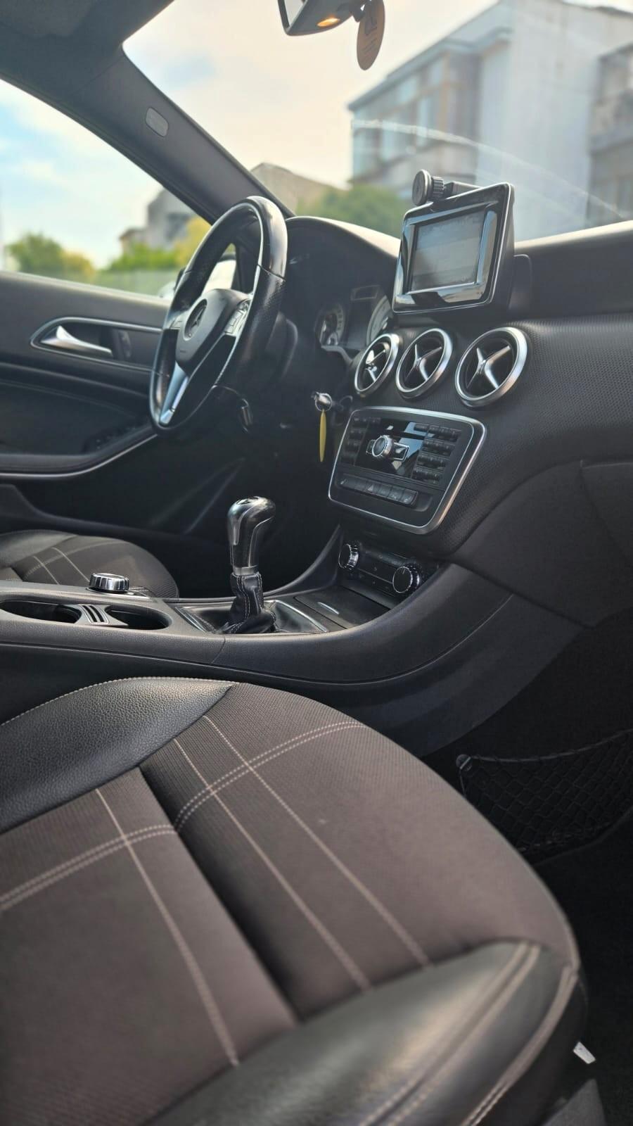 Mercedes-Benz A 180 1.5 cdi 110CV Sport Led Pelle Uff Italy Lega Navi