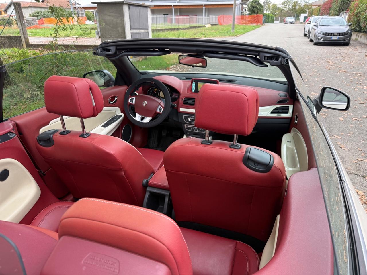Renault Megane Mégane C-C 1.5 dCi 110CV Floride