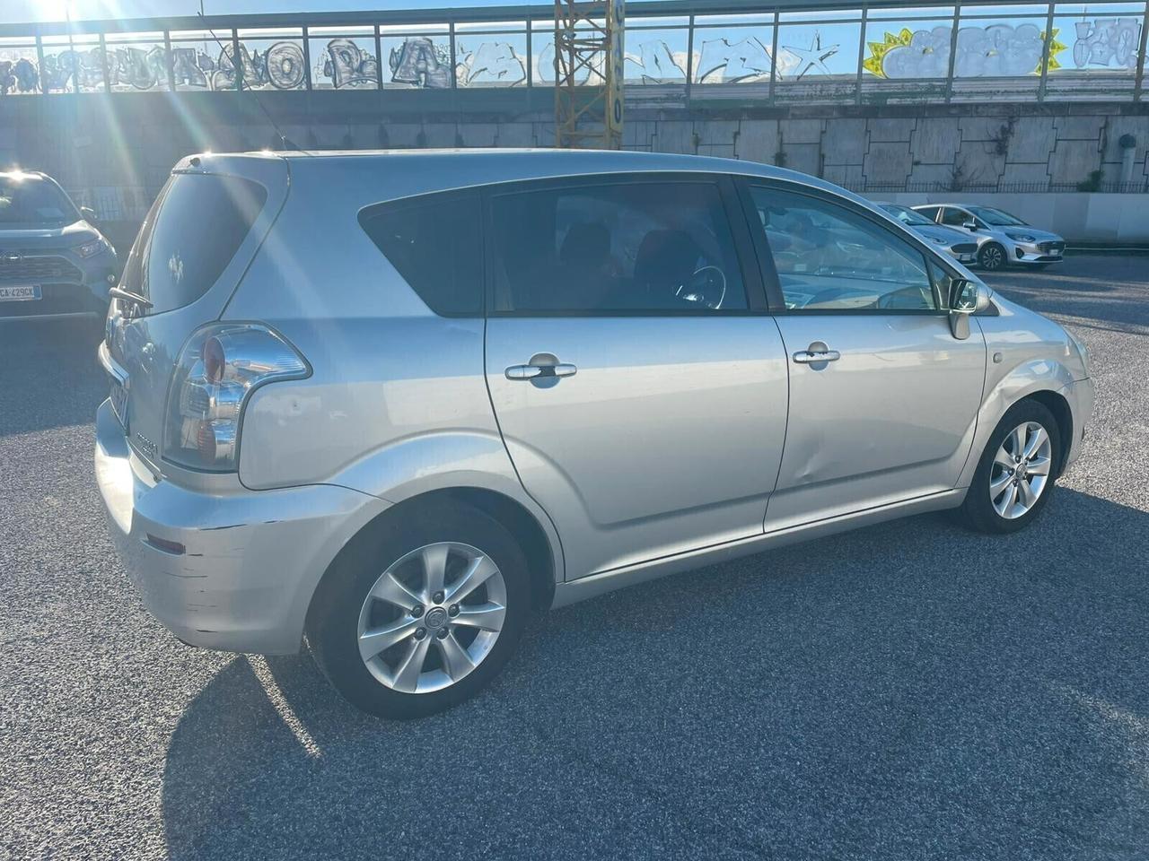 Toyota Corolla Verso 2.2 D-4D 7 posti FINANZIABILE