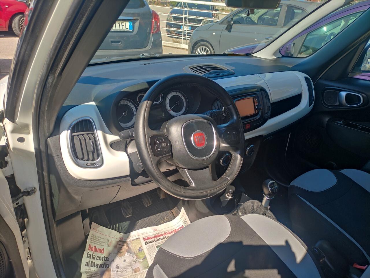 Fiat 500L Living 1.6 Multijet 120 CV ( frizione e volano nuovi)