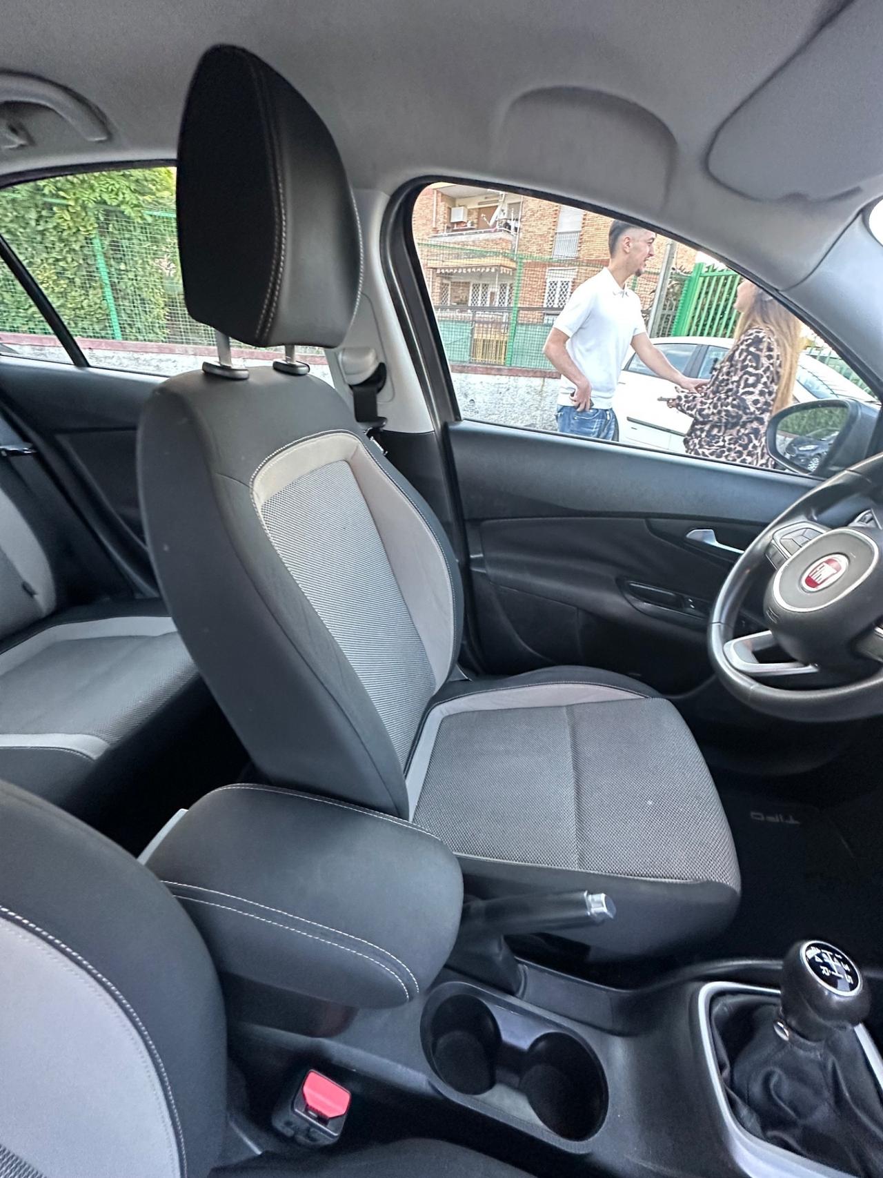 Fiat Tipo 1.3 Mjt S&S 5 porte Sedan