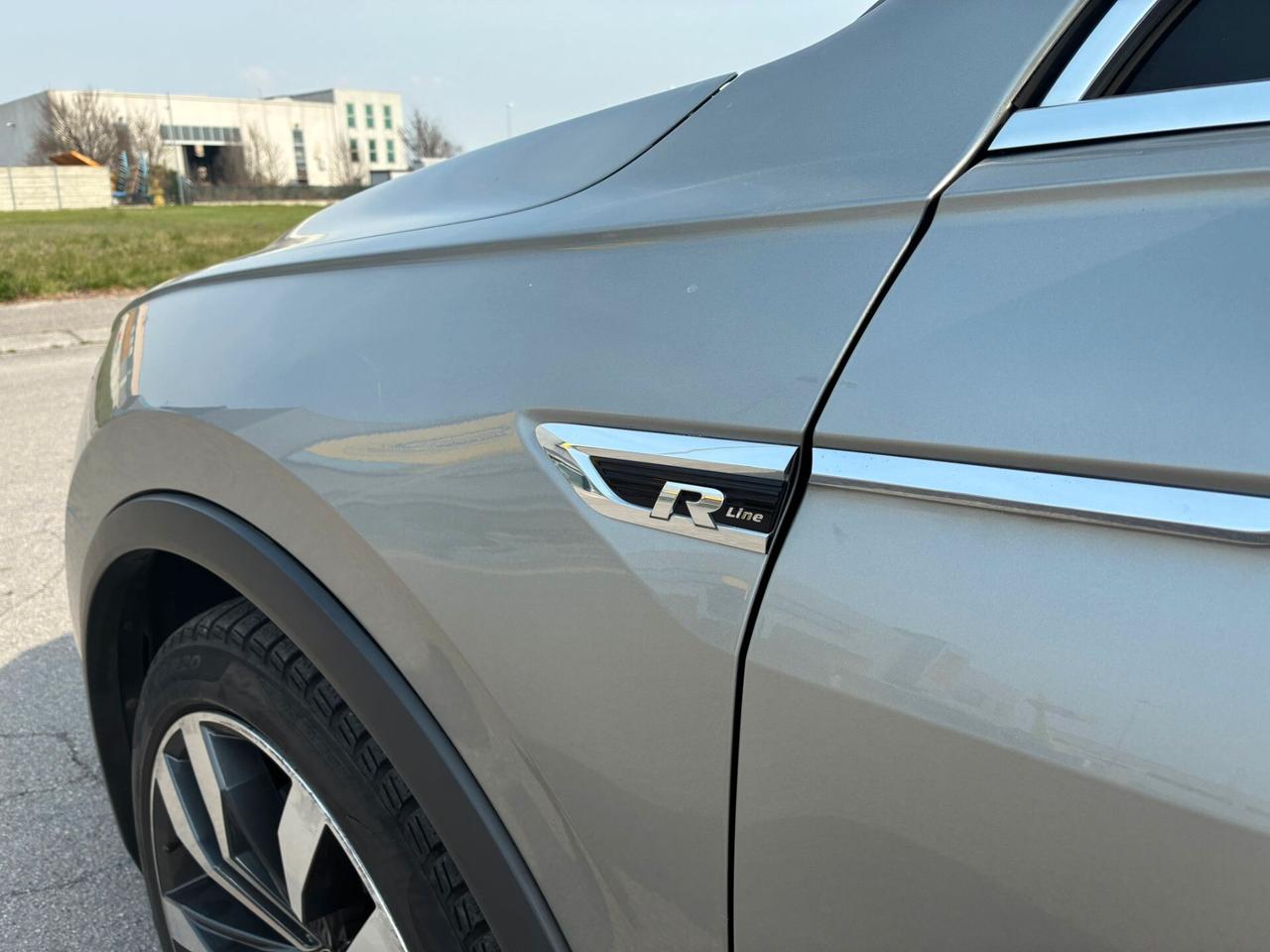 Tiguan 2.0 TDI SCR DSG 4MOTION Advanced BMT R-line