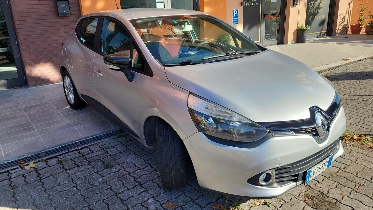 RENAULT CLIO 1,5 dCi-UNICA PROPR-NAVI-TELECAMERA
