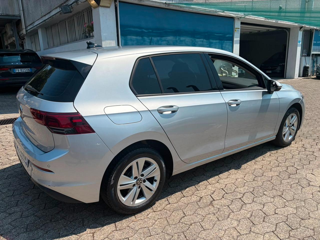 Volkswagen Golf 2.0 TDI 115 CV SCR Life*EURO6*NEOPATENTATI