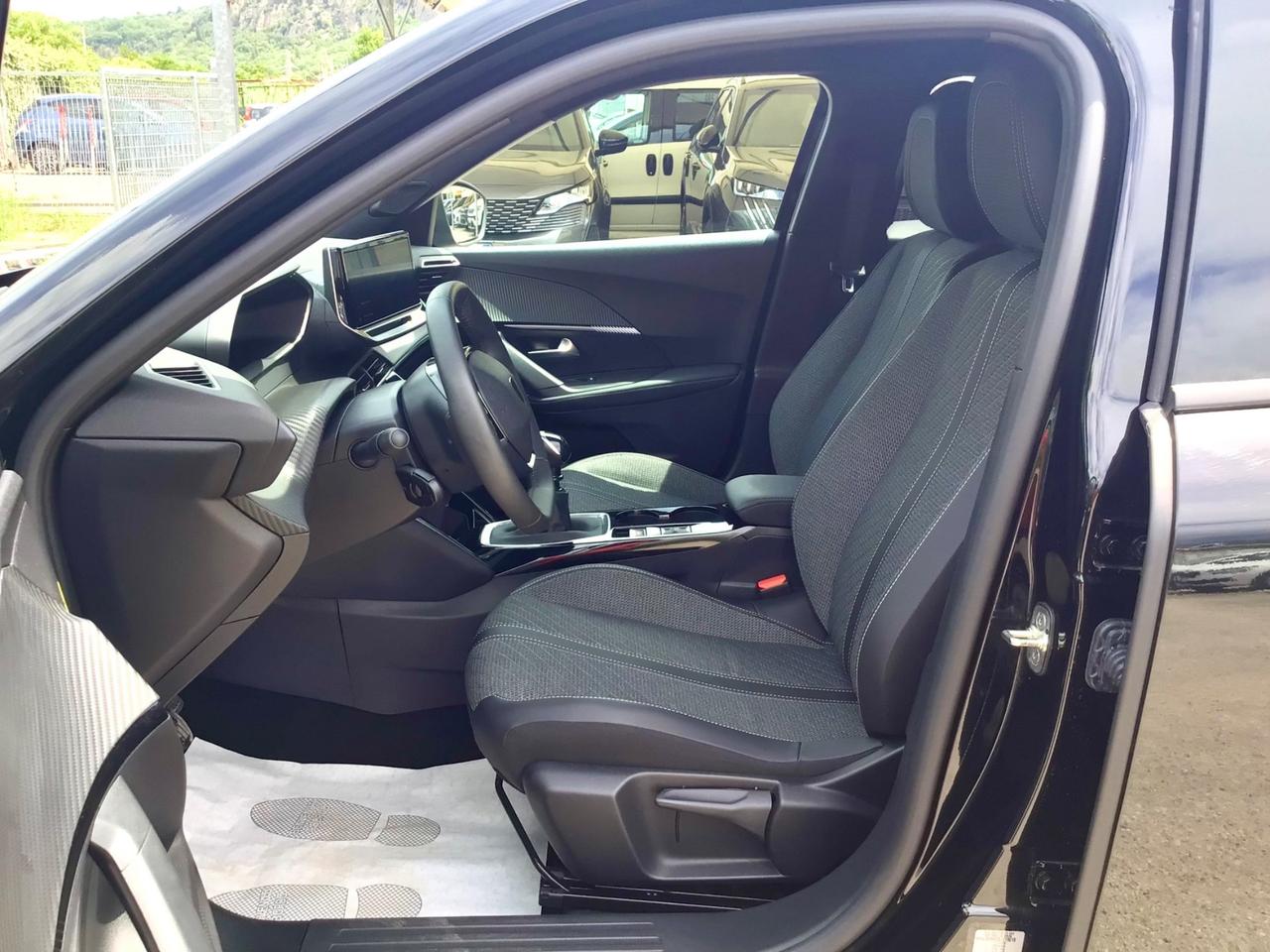 Peugeot 2008 PureTech 100 Cv Allure