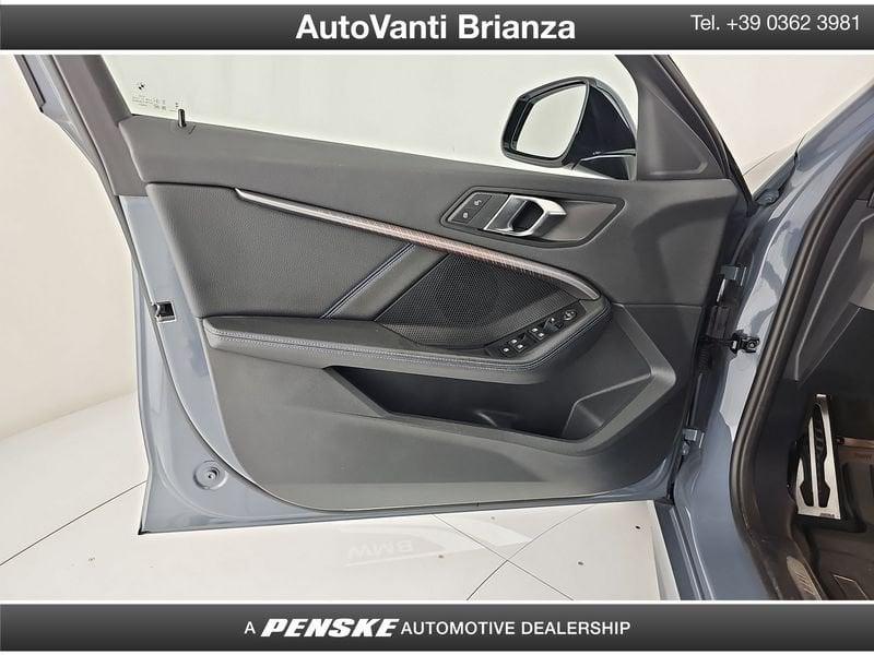 BMW Serie 1 118i 5p. Msport DOPPIO KIT CERCHI E GOMME