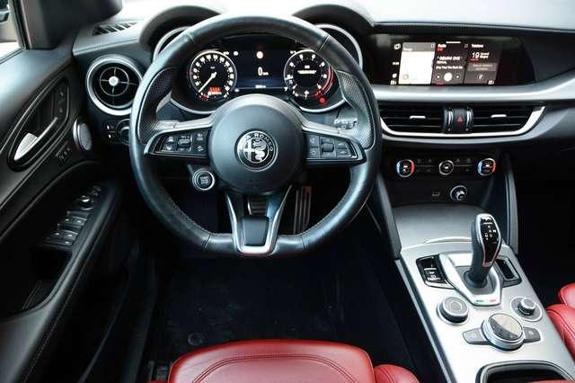 Alfa Romeo Stelvio 2.0 t Veloce Q4 280cv BENZINA
