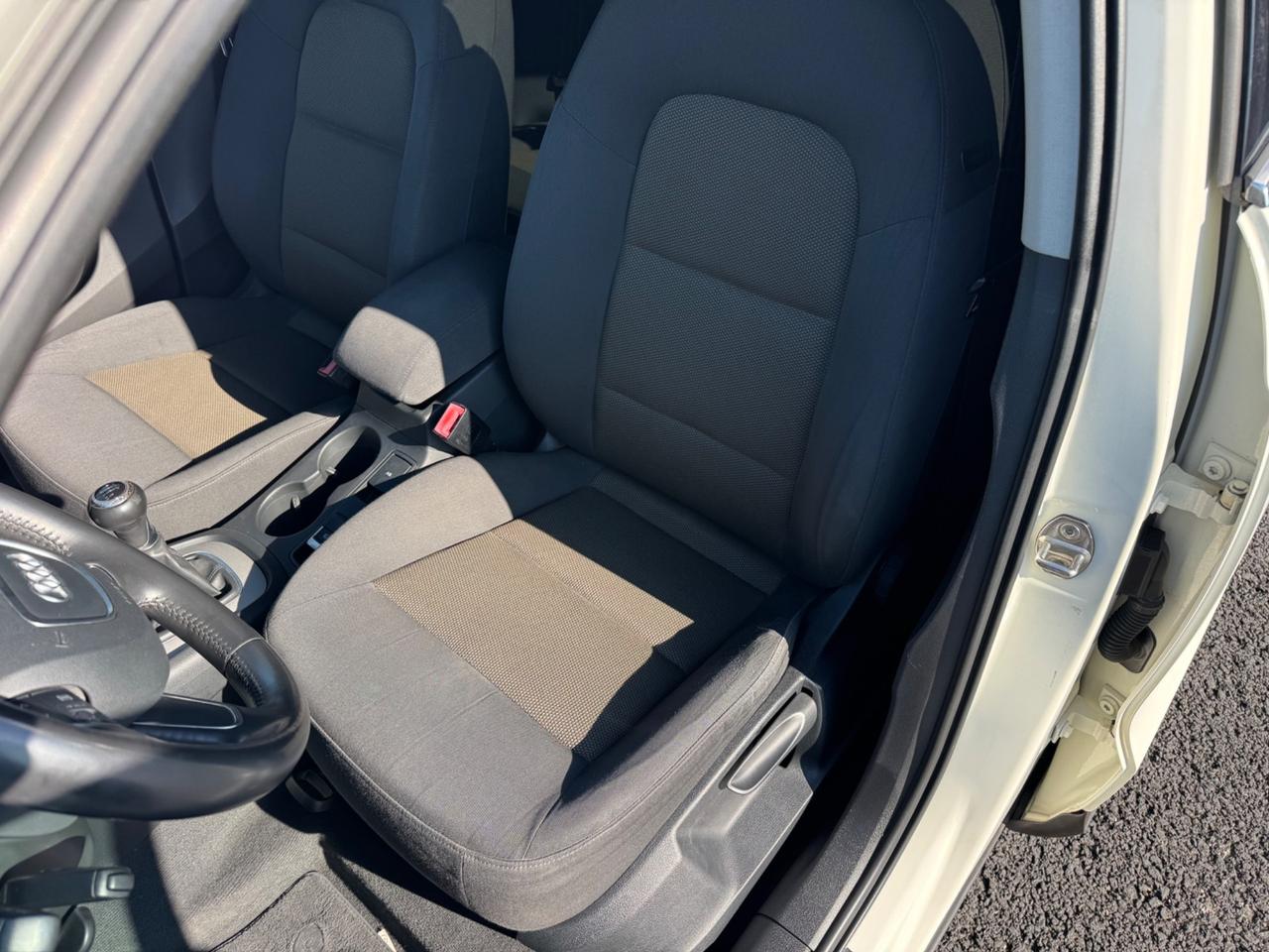 Audi Q3 2.0 TDI Business