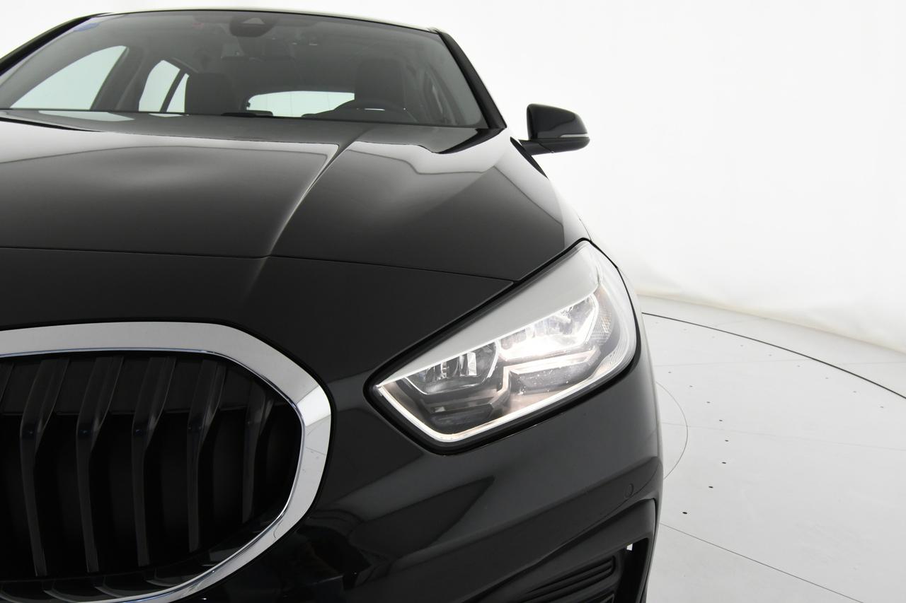 BMW 116d Business Advantage auto APPLE CARPLAY+NEOPATENTATI