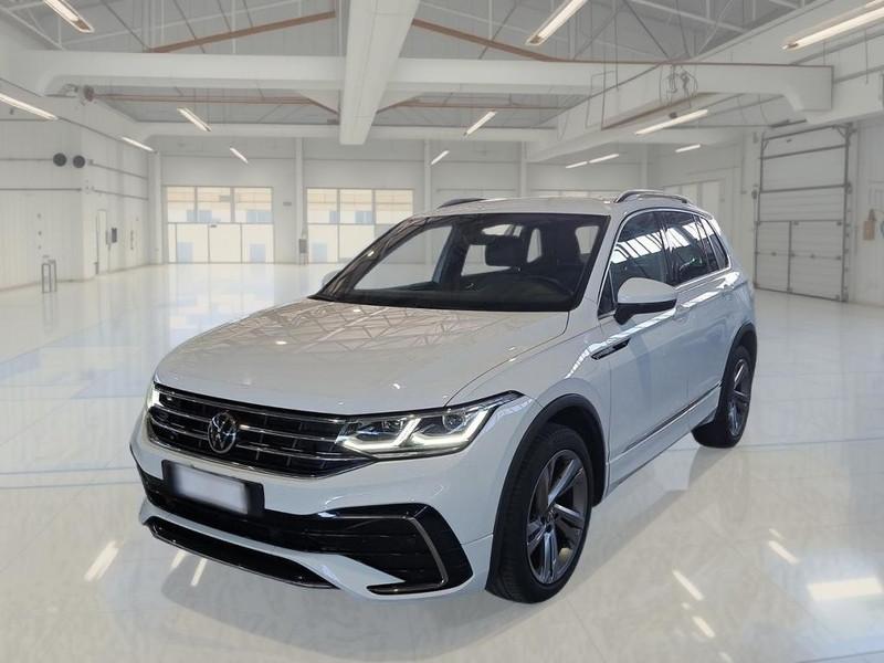 VOLKSWAGEN TIGUAN 2.0 TDI SCR 110KW R-Line DSG 4MOTION