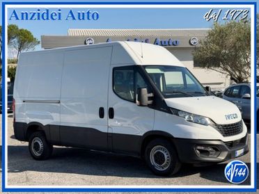 IVECO Daily 35S12 V 2.3 HPT L2H2 Furgone
