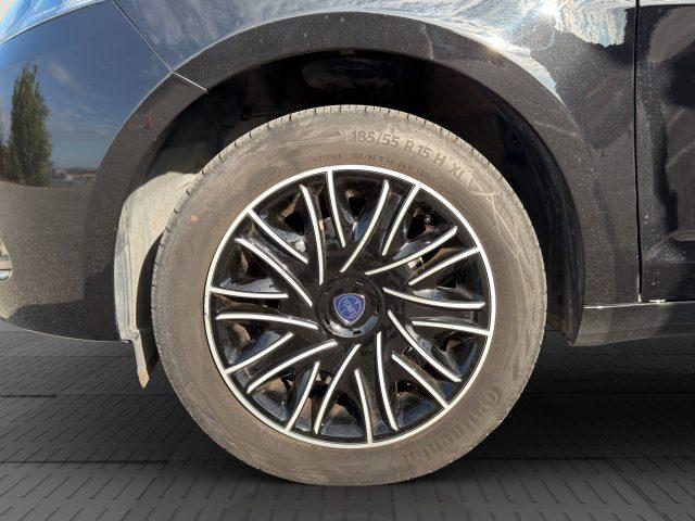 LANCIA Ypsilon Ypsilon 1.0 FireFly 5 porte S&S Hybrid Silver