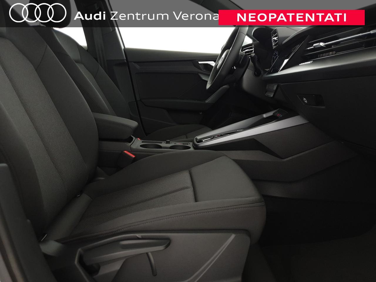 Sedan 30TFSI 116CV S tronic Business