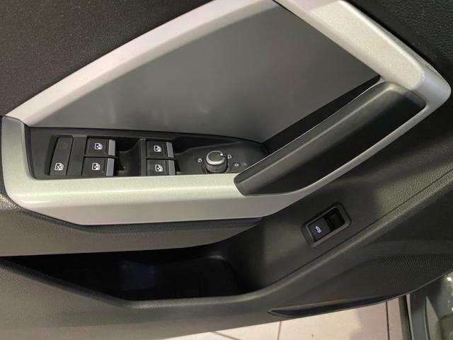 AUDI Q3 SPB 35 S-tronic TDI Business Plus