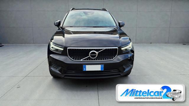 VOLVO XC40 T2 Business