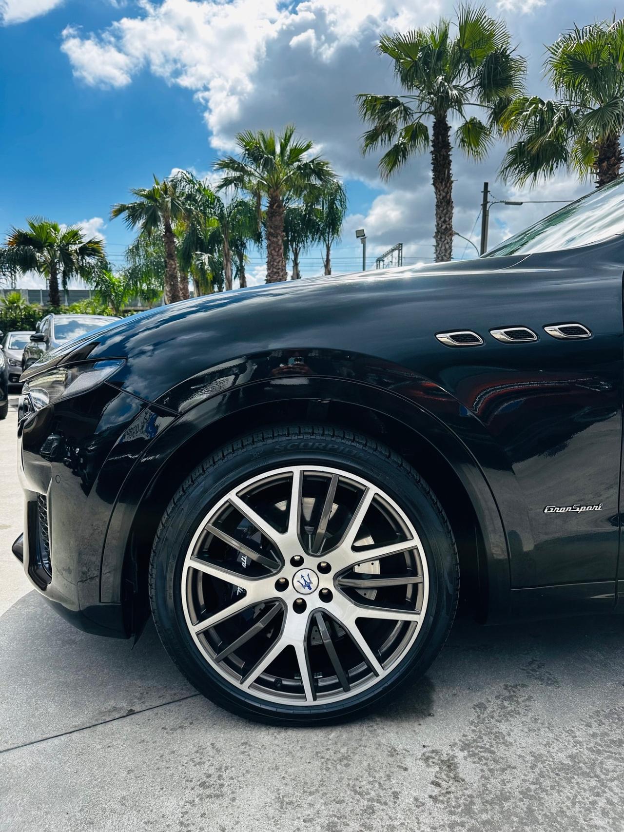 Maserati Levante V6 AWD Granlusso