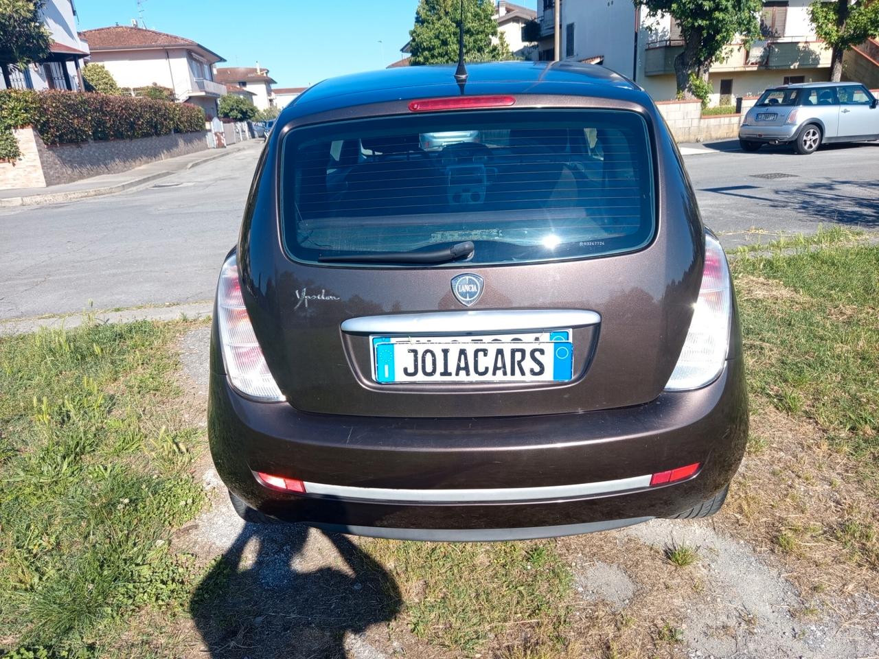 Lancia Ypsilon 1.2 Versus