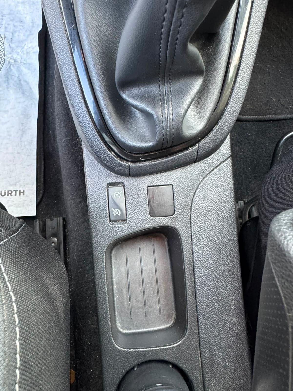 Renault Clio 1.2 75CV 5 porte Zen