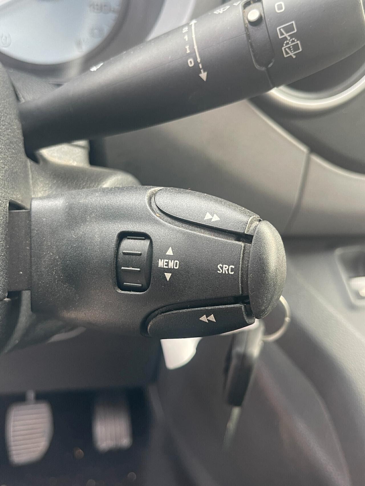 Citroen Berlingo Multispace BlueHDi 100 S&S Feel Clima Cerchi Cruise Multifunzione 5 posti