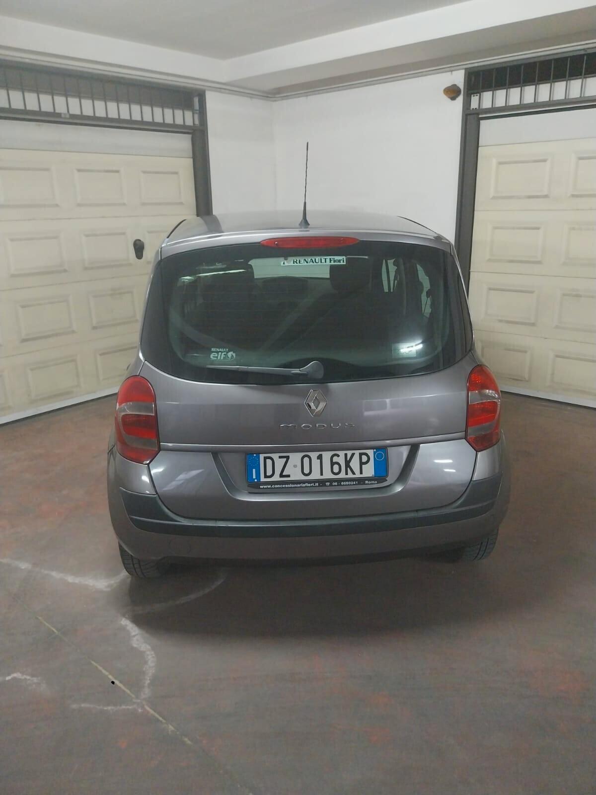 Renault Modus Grand Modus 1.2 16V GPL Dynamique