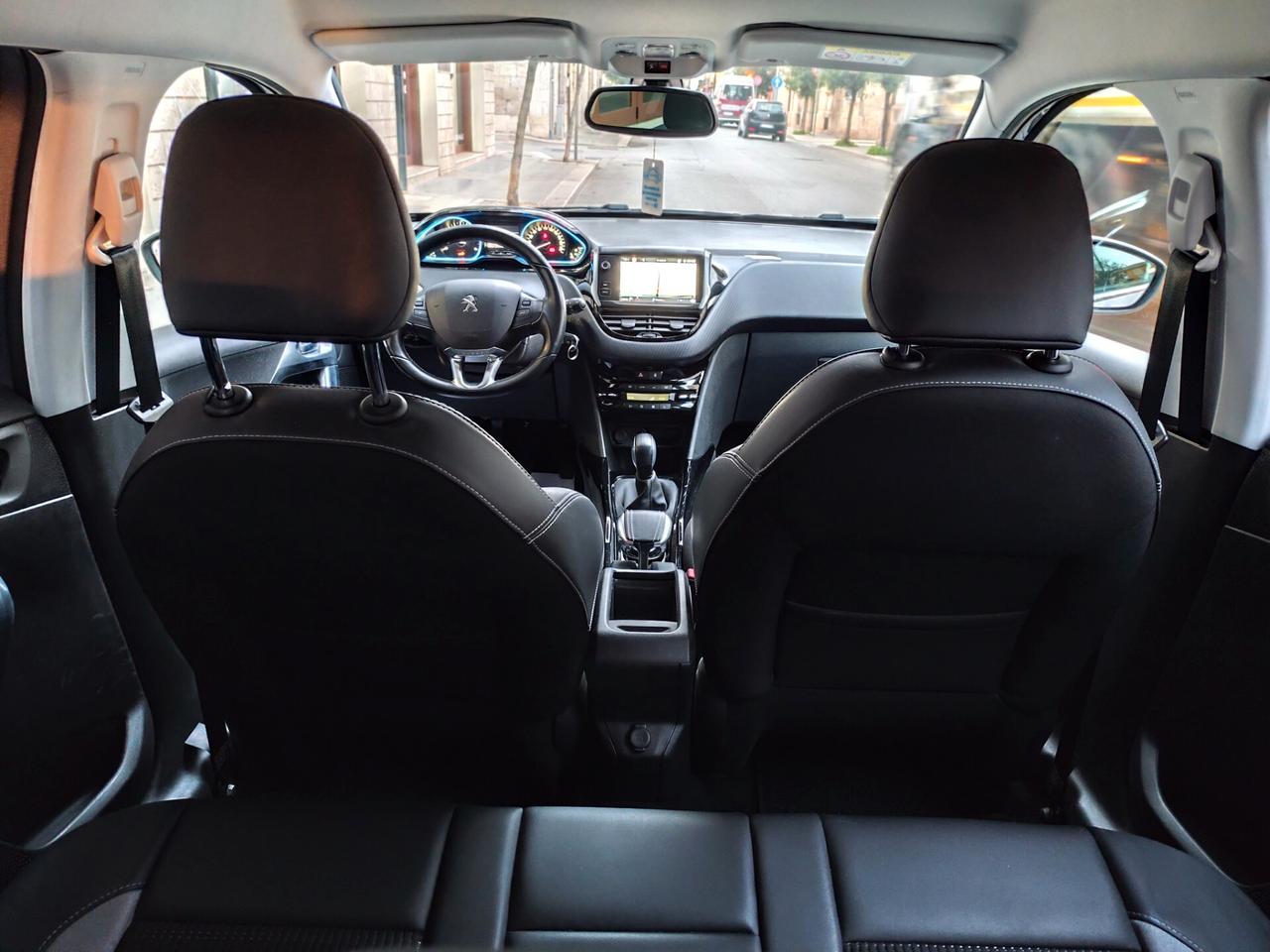 Peugeot 2008 BlueHDi 100CV Allure NAVI