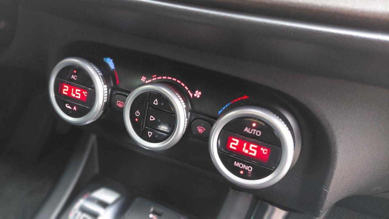 Alfa Romeo Giulietta 1.6 JTDm-2 105 CV Exclusive