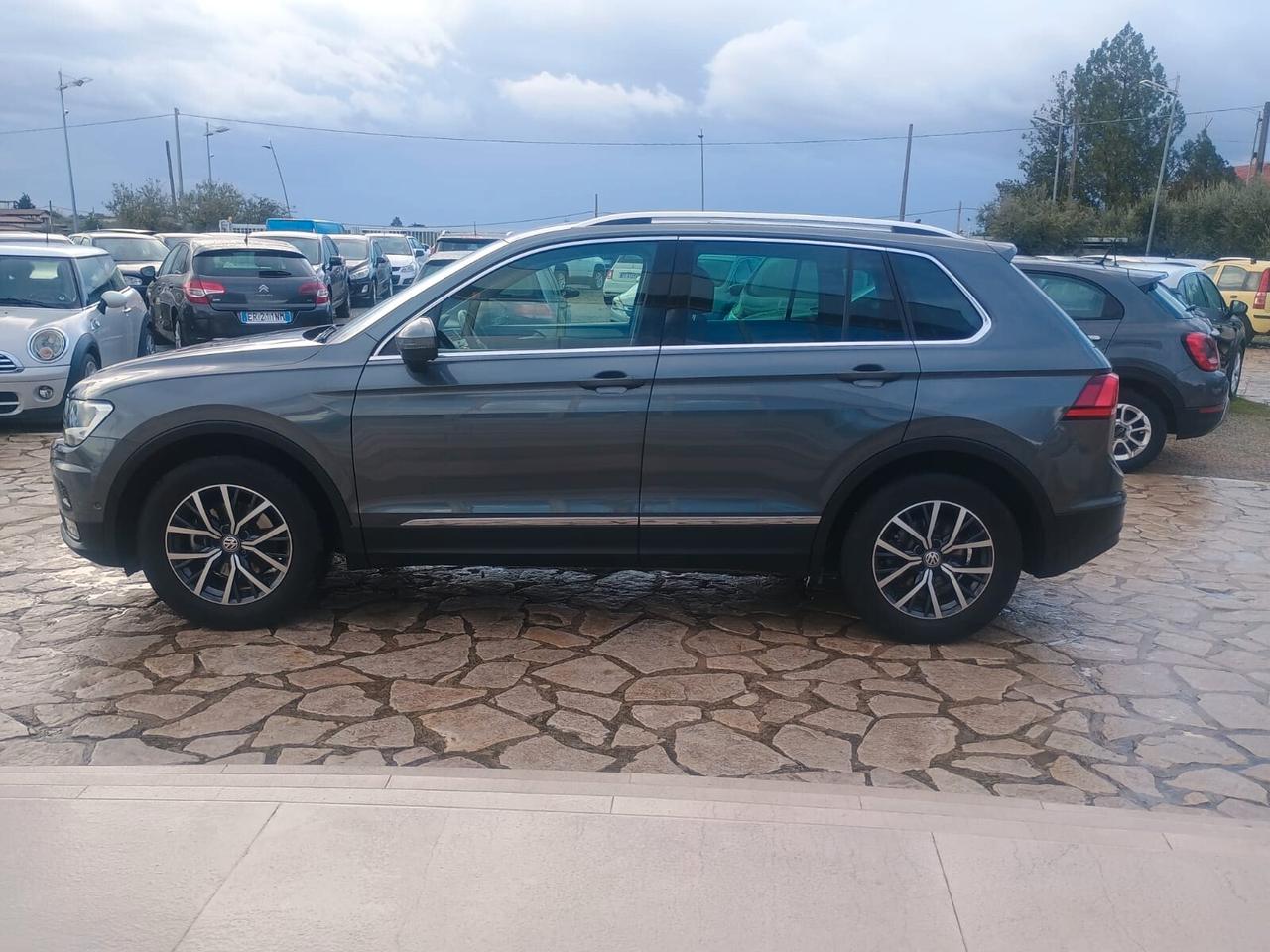 Volkswagen Tiguan 2.0 TDI SCR Business BlueMotion Technology