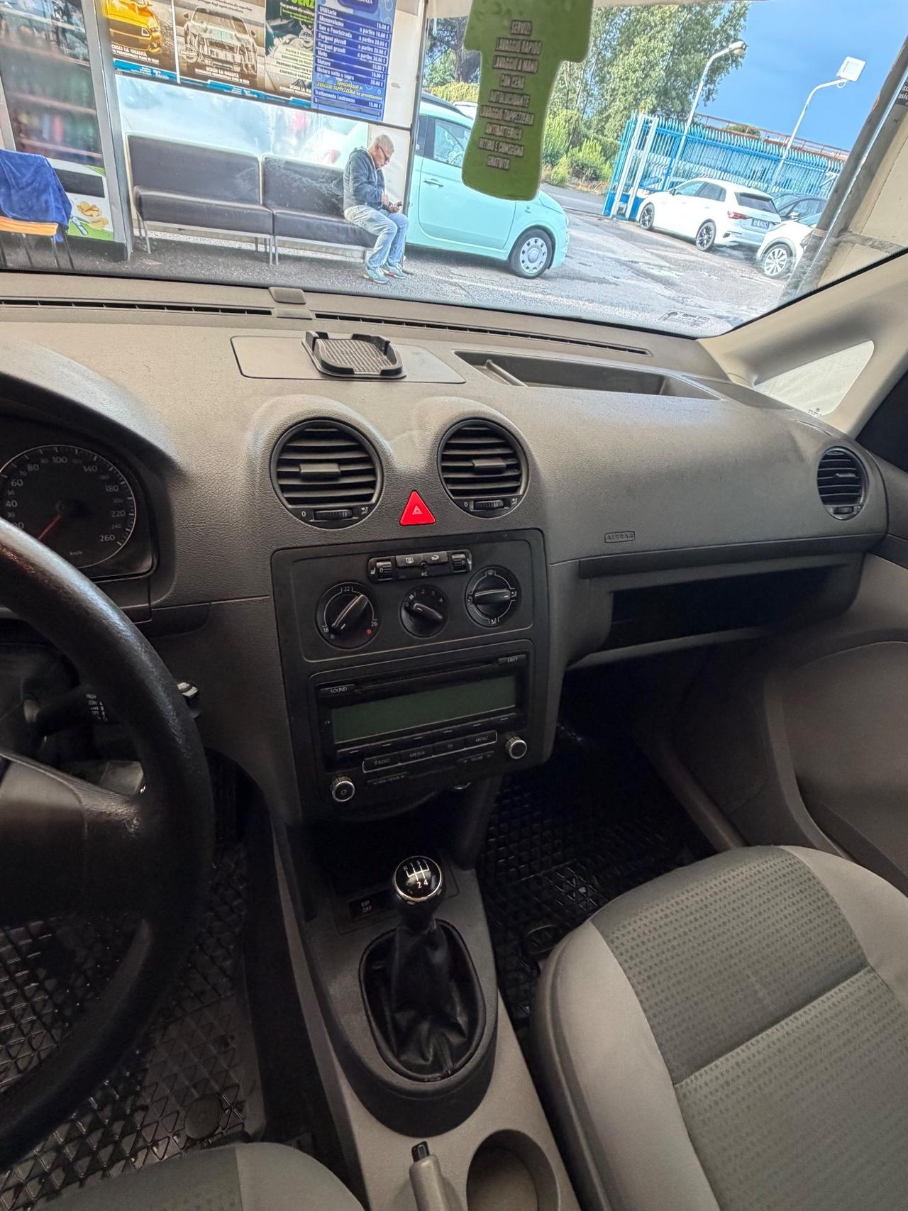 Volkswagen Caddy 2.0 Ecofuel 5p. Comfortline Maxi