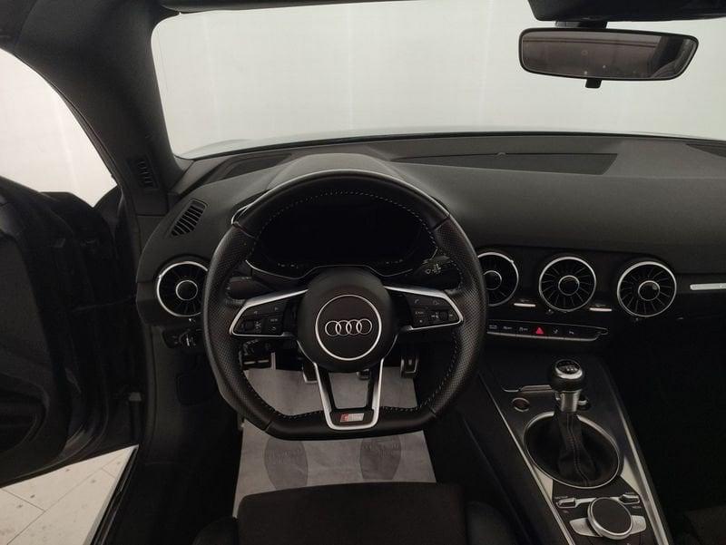 Audi TT Roadster 2.0 tdi ultra S line