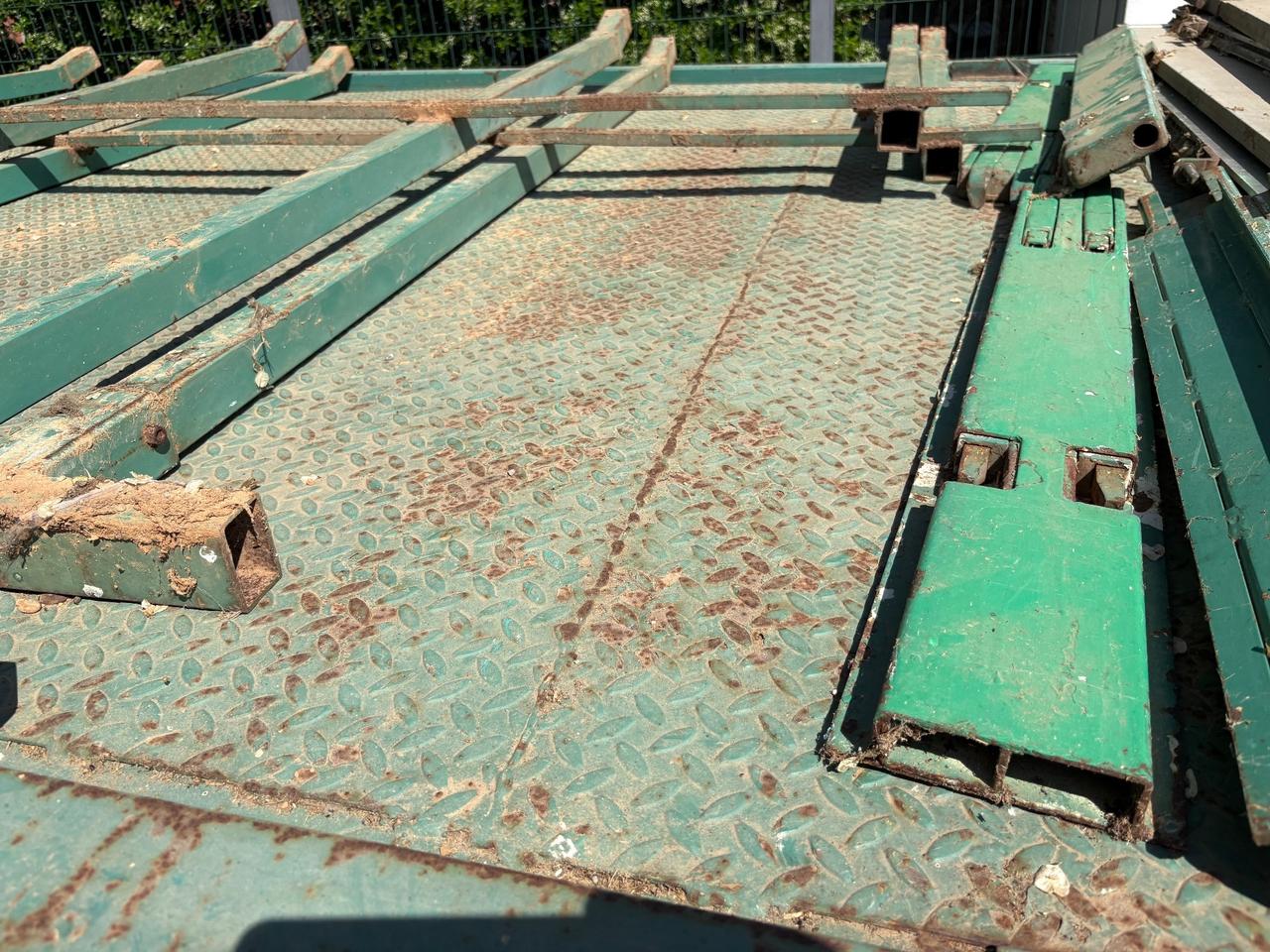 Rimorchio agricolo Viberti per paglia o fieno