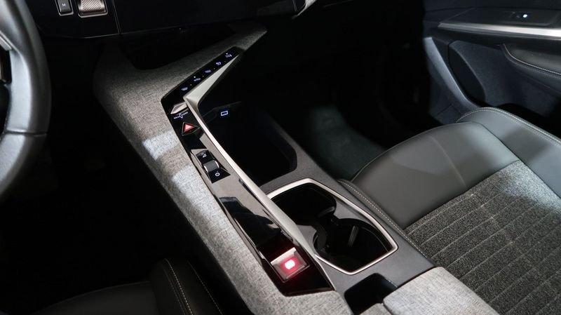 Peugeot 3008 3008 1.2 hybrid Allure 145cv e-dcs6