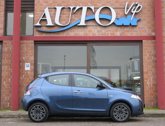 LANCIA Ypsilon 1.0 FireFly 5 porte S&S Hybrid Silver Plus