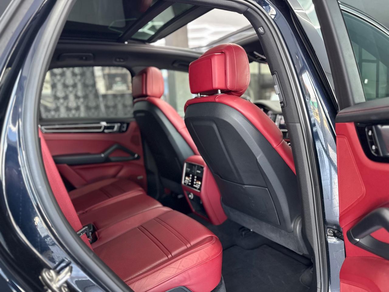 Porsche Cayenne 3.0 V6 FULL OPTIONAL