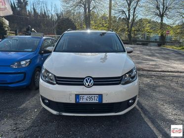 VOLKSWAGEN - Touran
