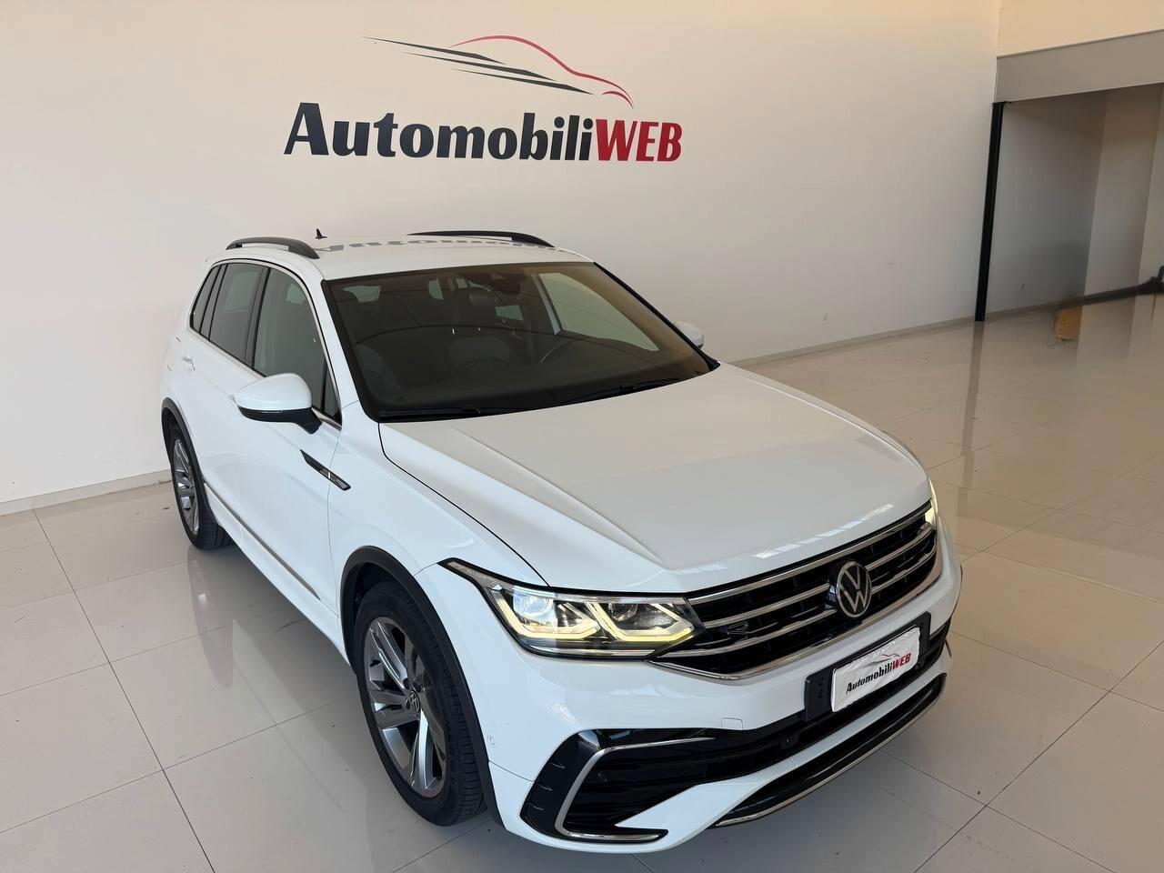 Volkswagen Tiguan 2.0 TDI 150 CV SCR DSG 4MOTION R-Line