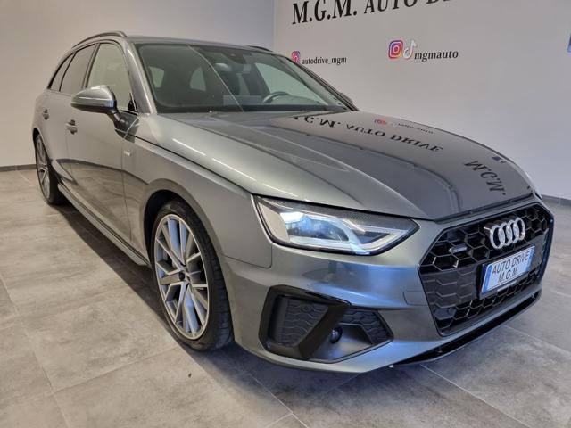 AUDI A4 Avant 45 TFSI quattro S tronic S LINE