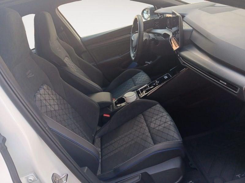 Volkswagen Golf 2.0 TDI 150 CV DSG SCR R-Line