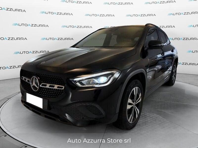 Mercedes-Benz GLA 180d Business auto *PACK NIGHT, LED, 18", PROMO AZZURRA*