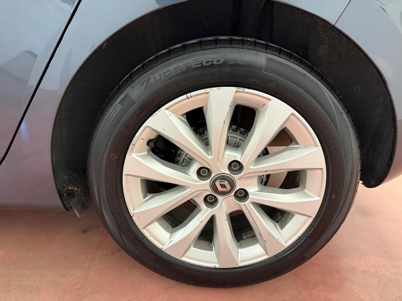 Renault Clio TCe 100 CV 5 porte Zen