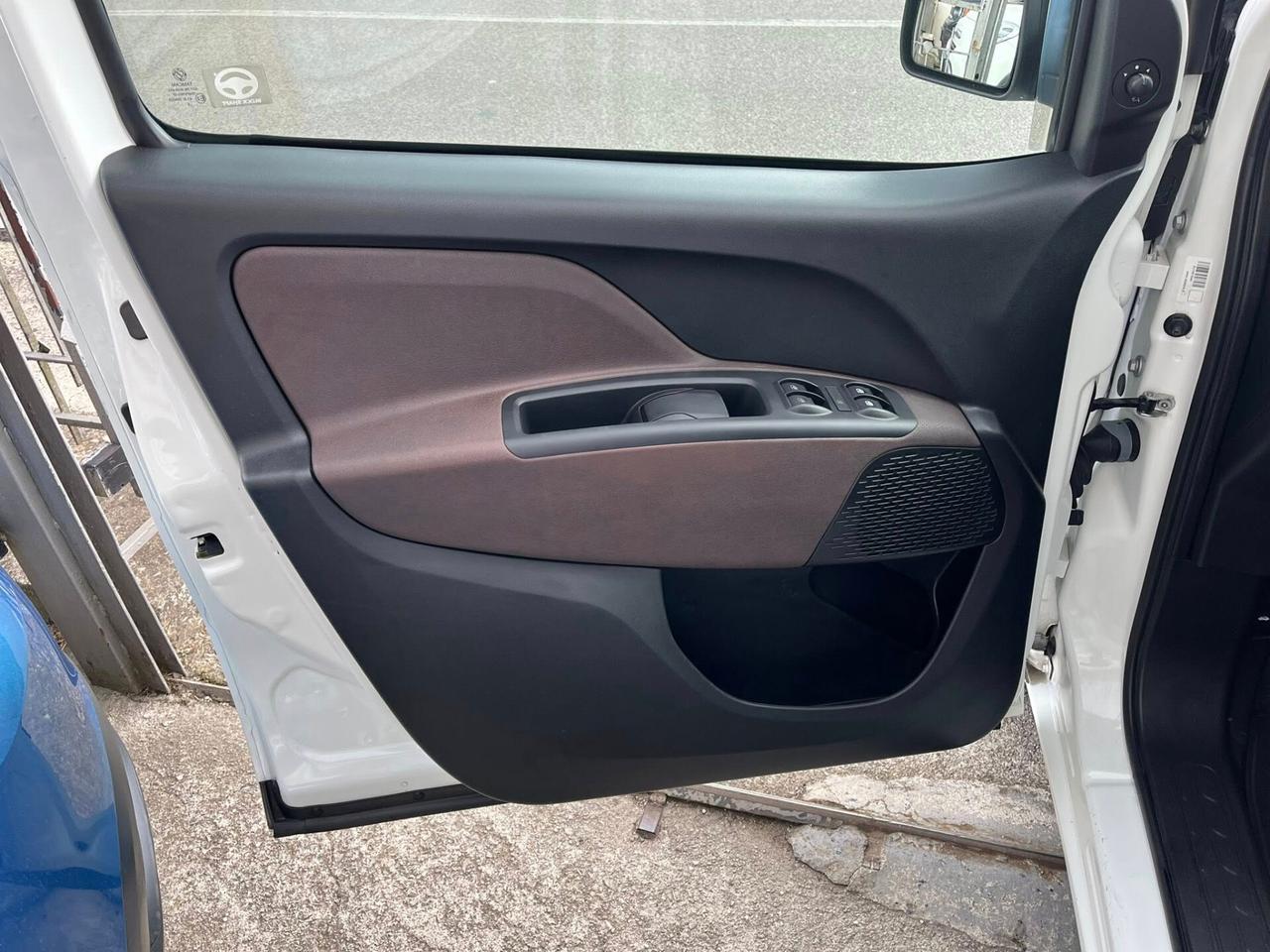 Fiat Doblo Doblò 1.6 MJT 120CV 7 POSTI Trekking