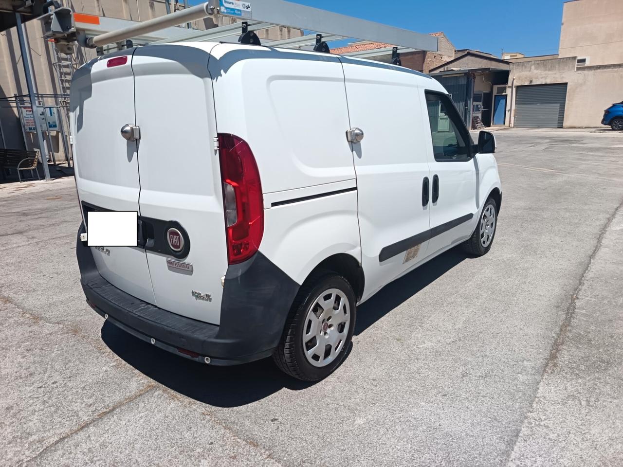 Fiat Doblò 1.6 Diesel e 1.4 Metano allest. officina mobile