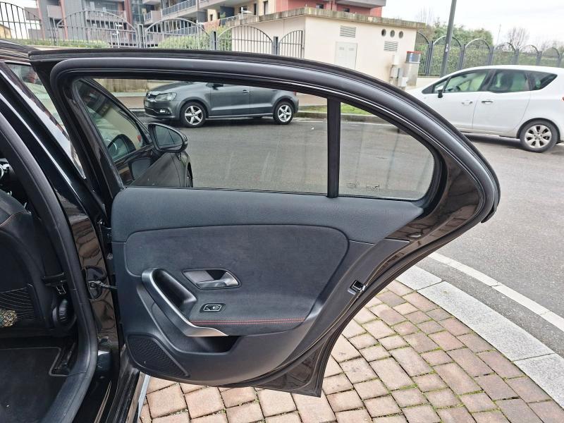 Mercedes A 200 D Premium Night edition 8G-DCT