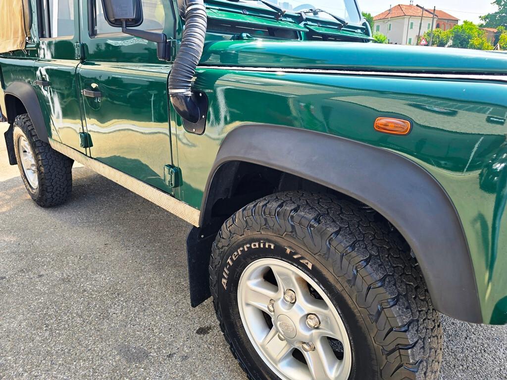 Land Rover Defender 110 TD5 CREW CAB "E"