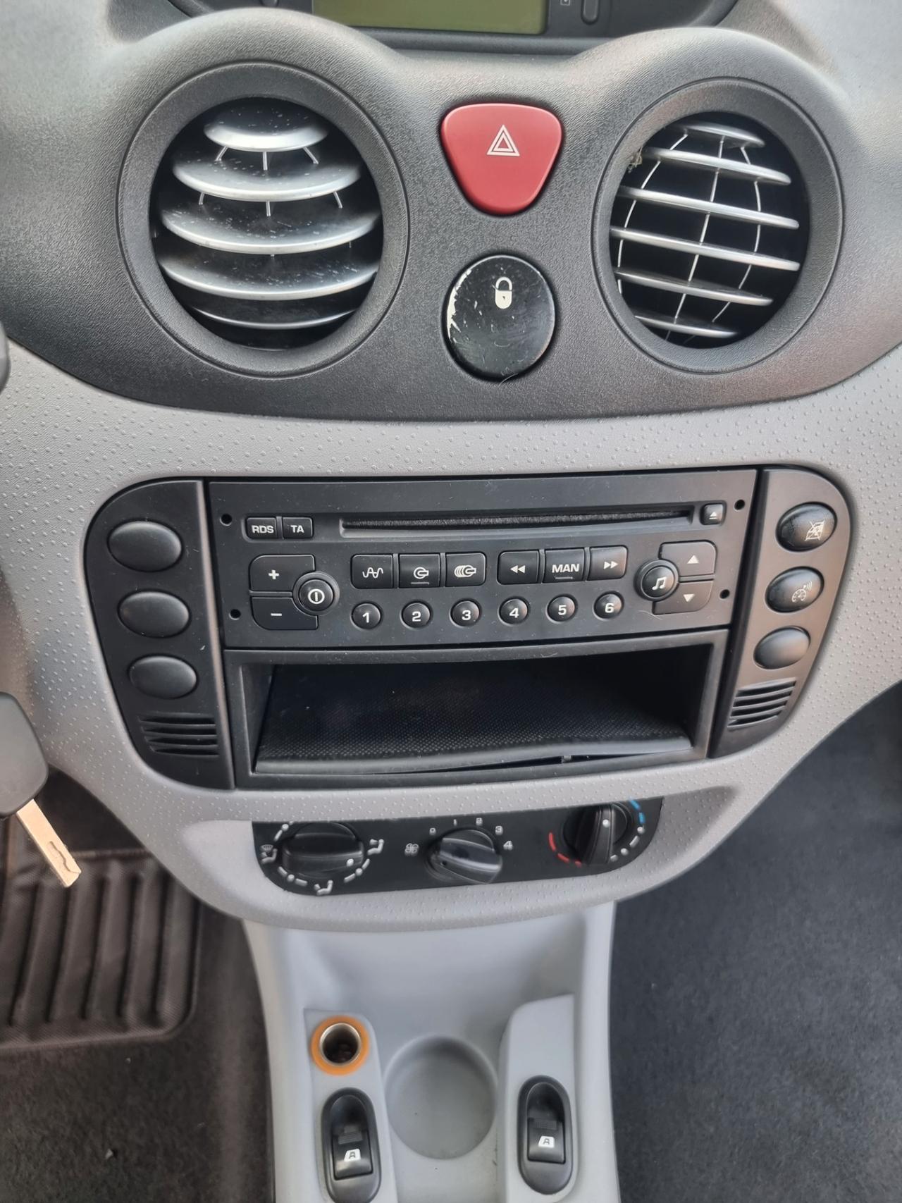 Citroen C3 1.4 hdi con 248.000km Neopatentati ok