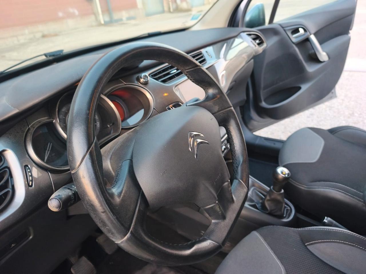 Citroen C3 2012---1.6 Diesel Neopatentati