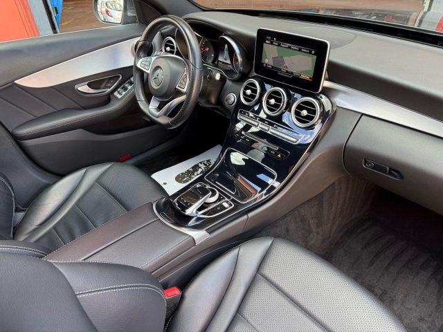 MERCEDES-BENZ C 220 d S.W. 4Matic Auto Premium Tetto-Pelle