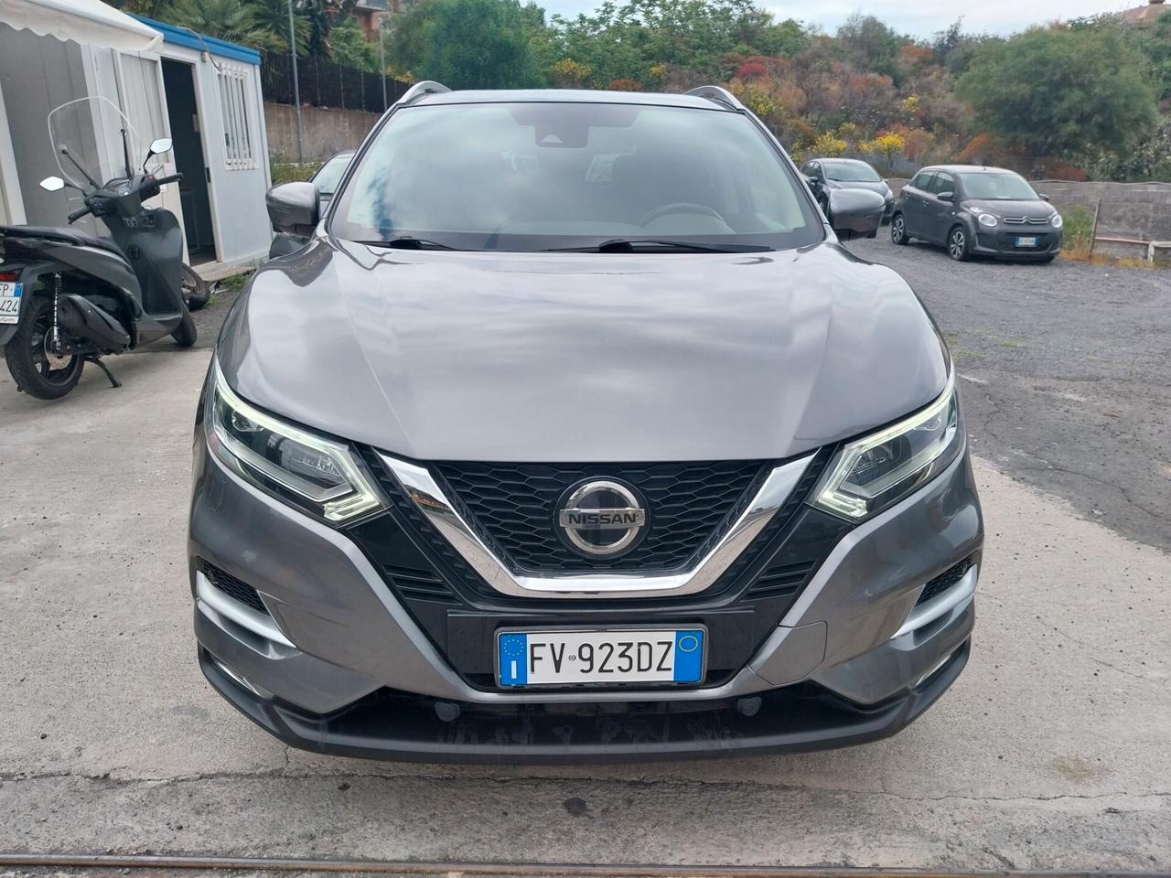 NISSAN QASHQAI 1.5 DIESEL N-CONNECTA SOLO 70.000 KM